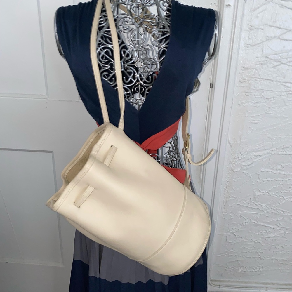 Vintage Coach Off-White Cream Leather Bixby Bucket Sling Bag 9984 - Picture 2 of 9
